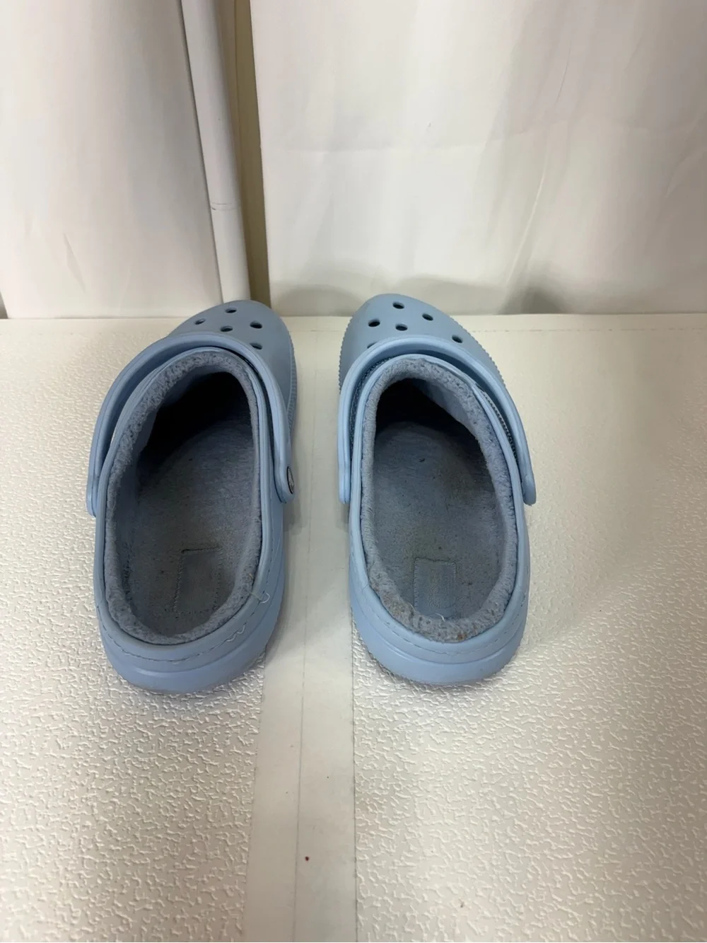 CROCS Light Blue Fuzz-Lined Slip-On Clogs 198